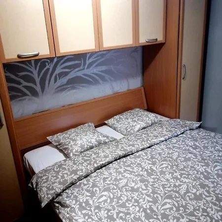 Apartmaji Renc * Rence